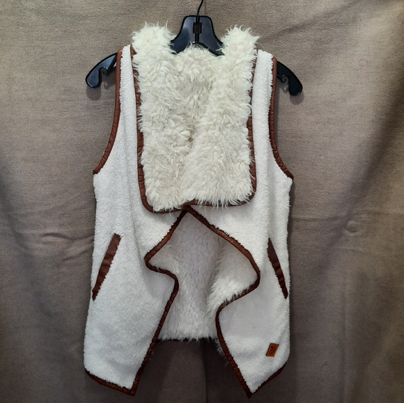 Simply Southern Sweaters - Simply Southern Cream Sherpa Vest with Brown Trim